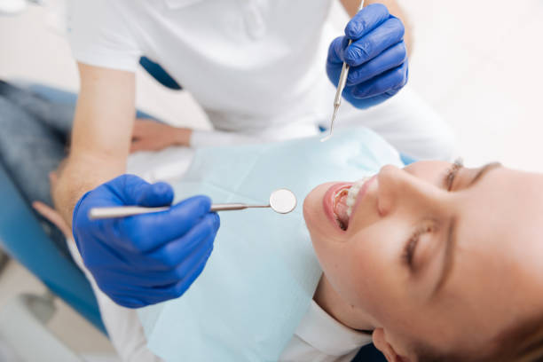 Best Cosmetic Dentistry  in Tanglewilde, WA
